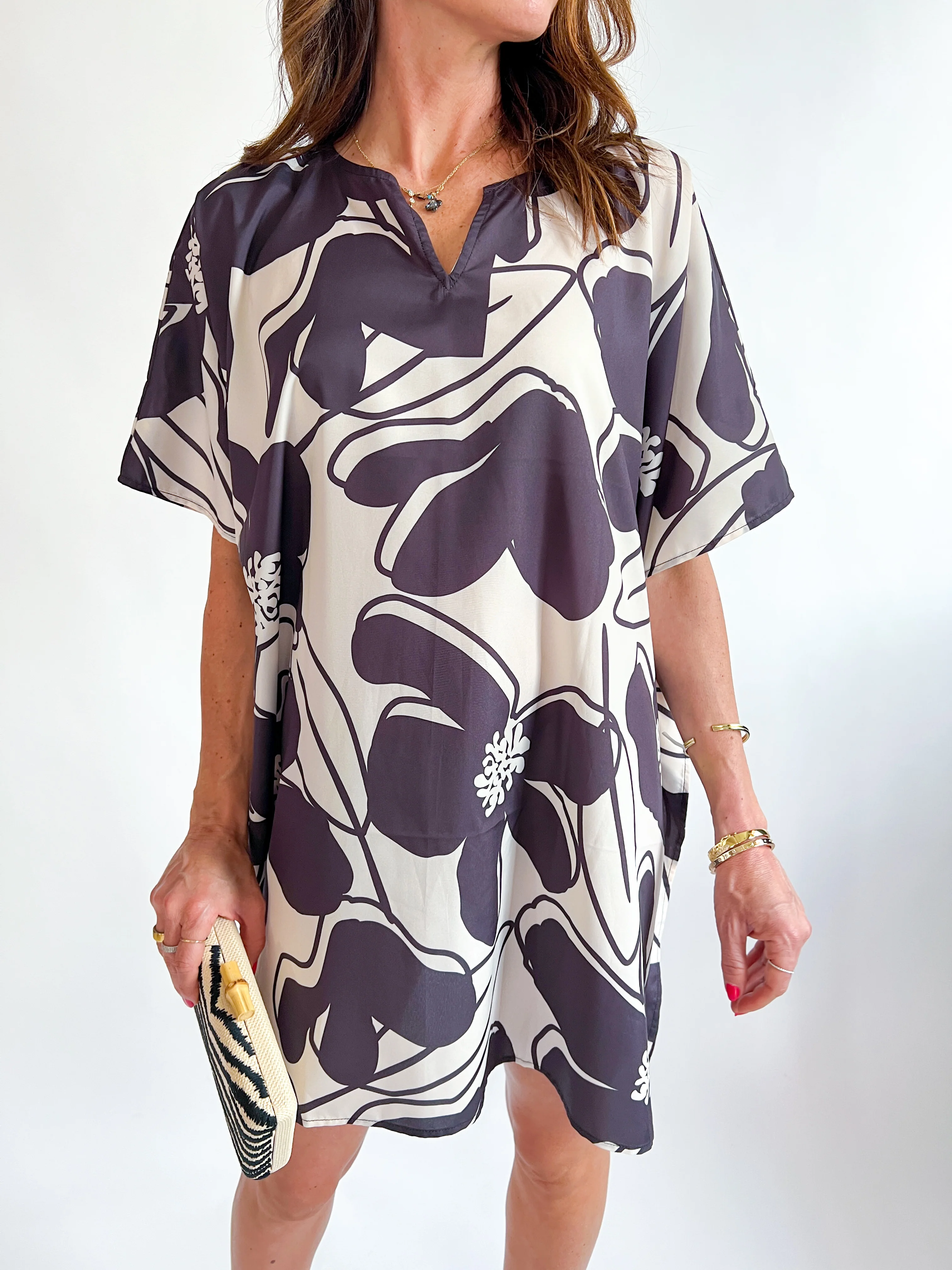 Black Daisy Halftan Coverup
