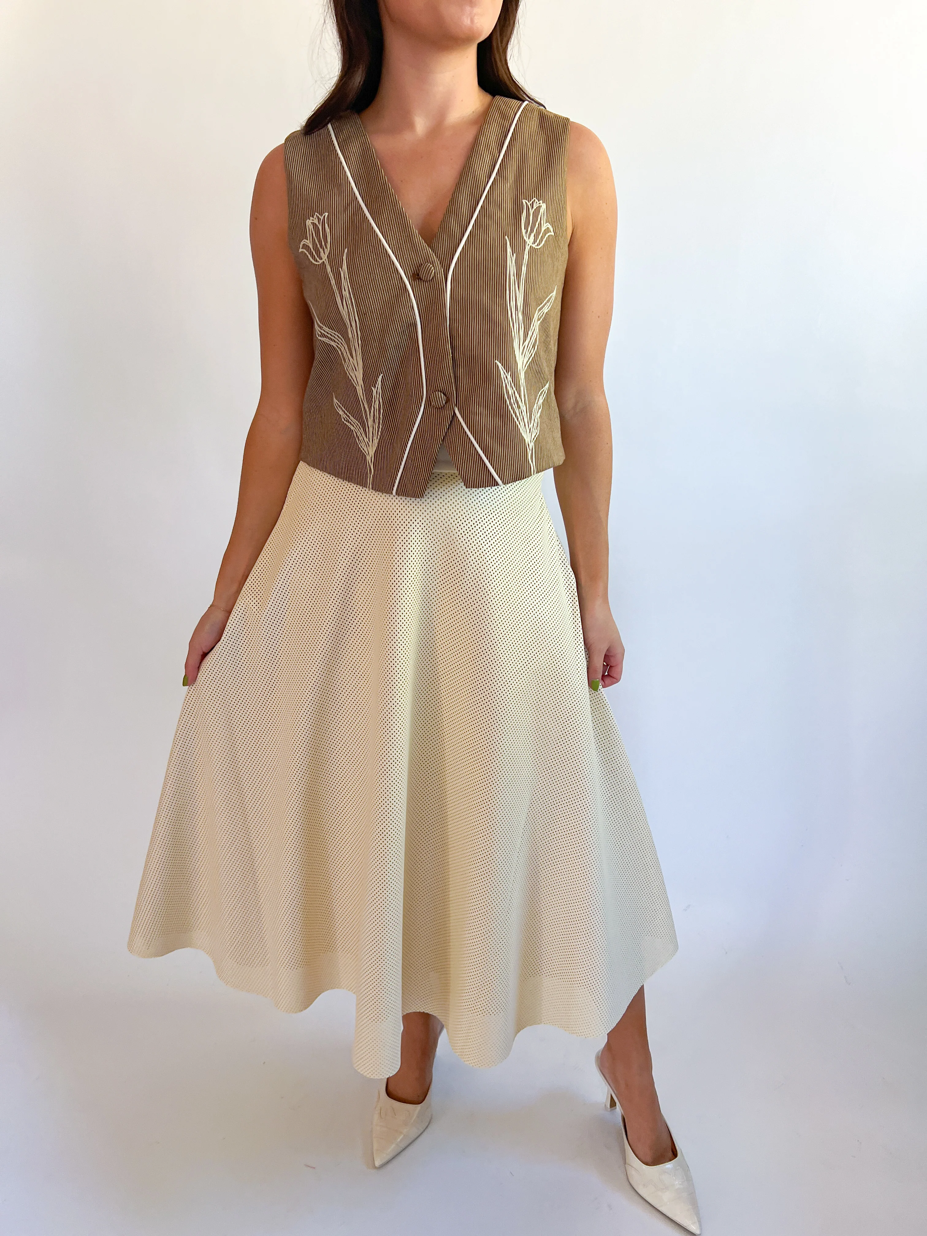 Estonia Embroidered Vest - Image 5