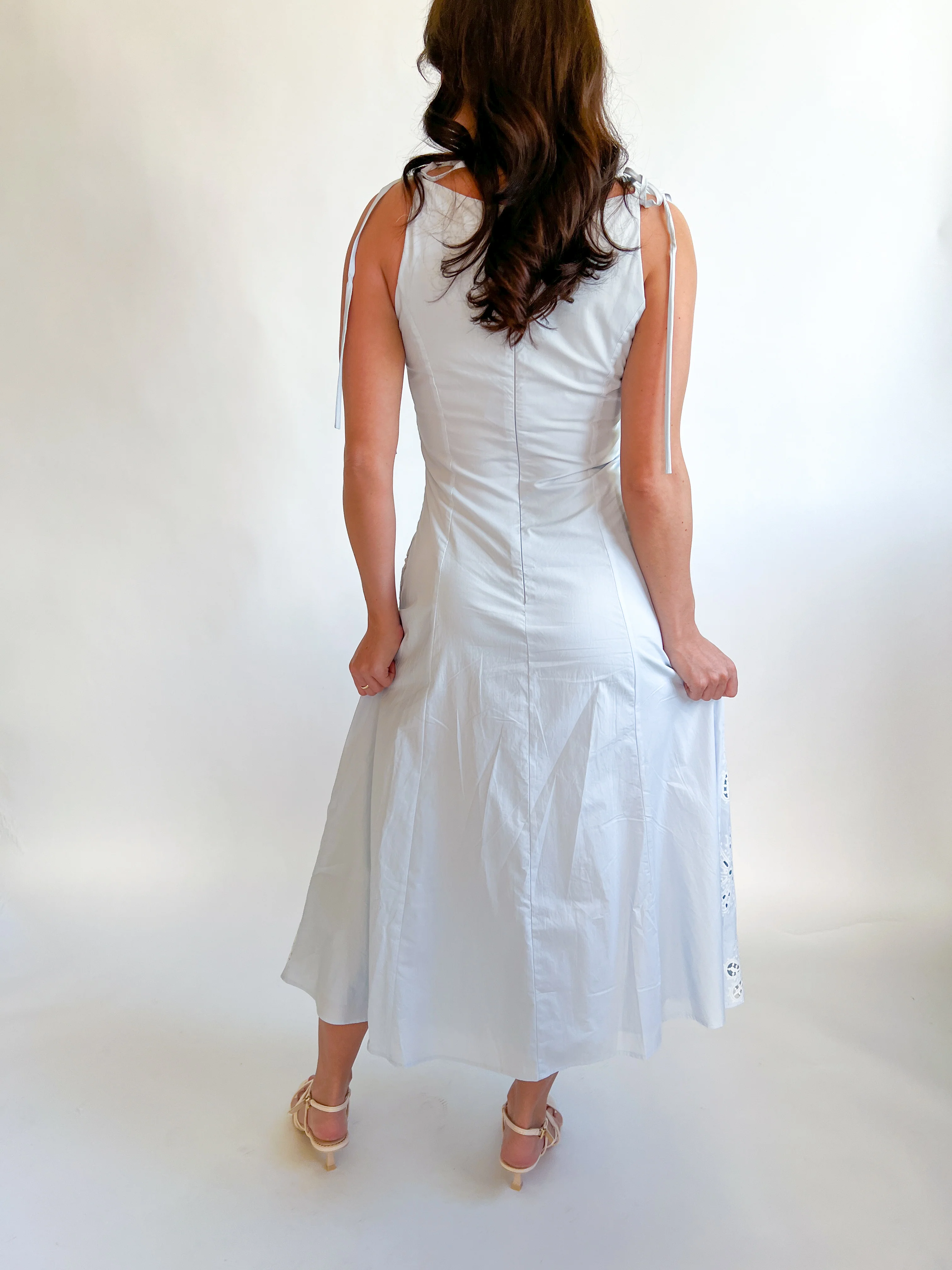 Floral Eyelet Lace Midi Dress - Image 4