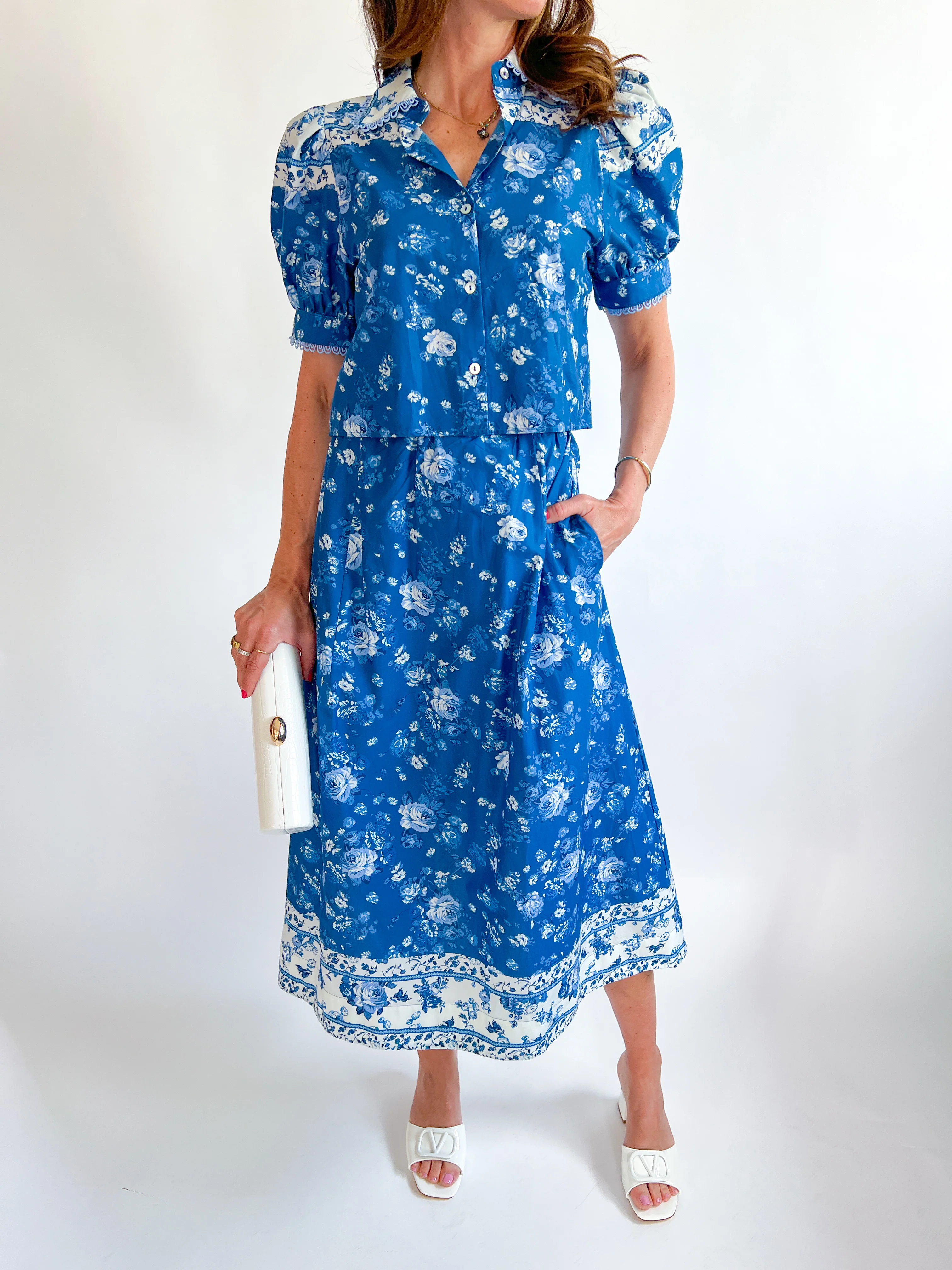 Indigo Floral Buttoned Top - Image 4