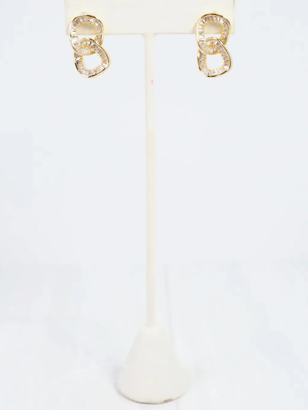 Serenity Circle Link Earring - Image 2