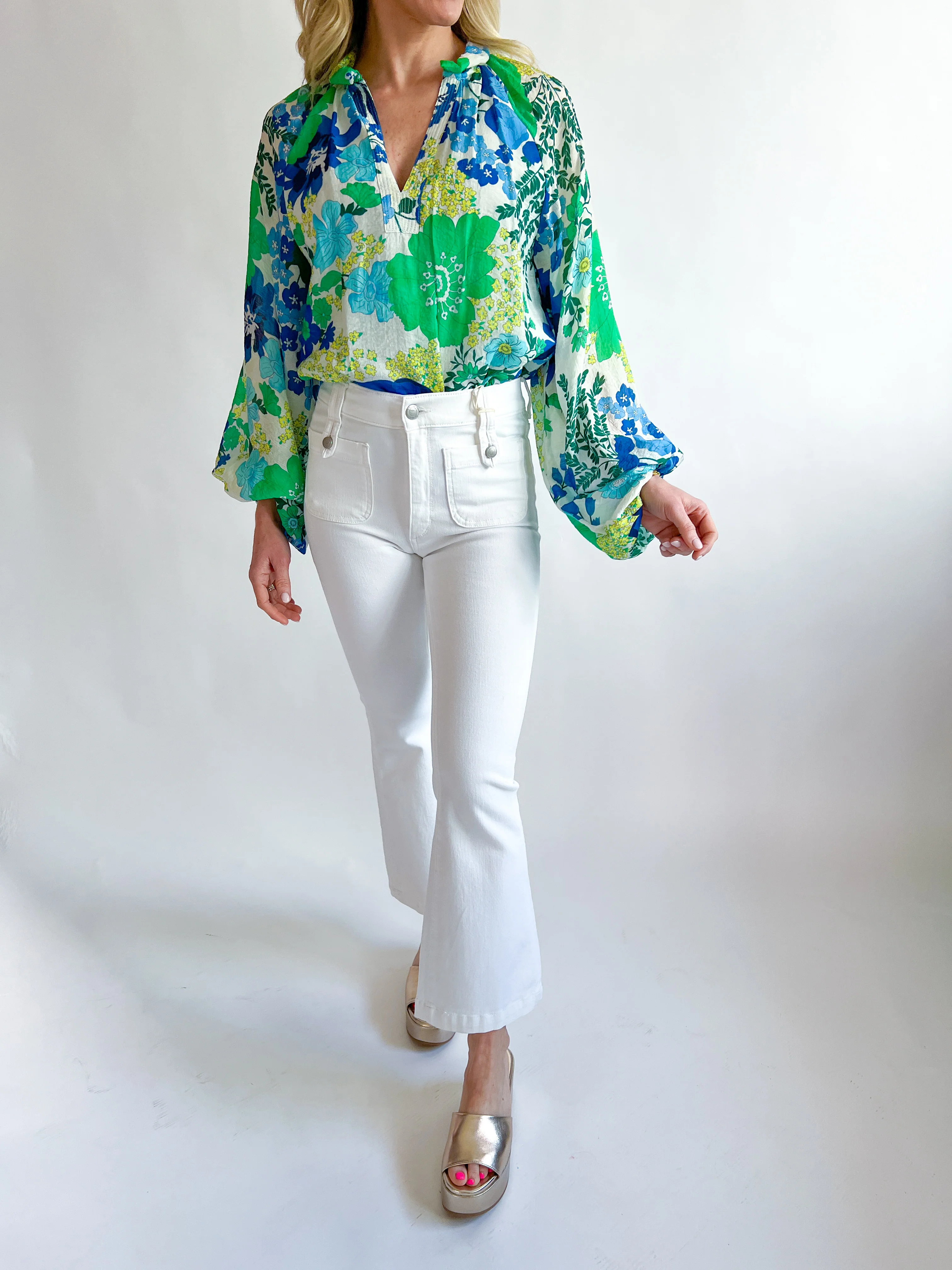V-Neck Long Sleeve Floral Blouse - Image 2