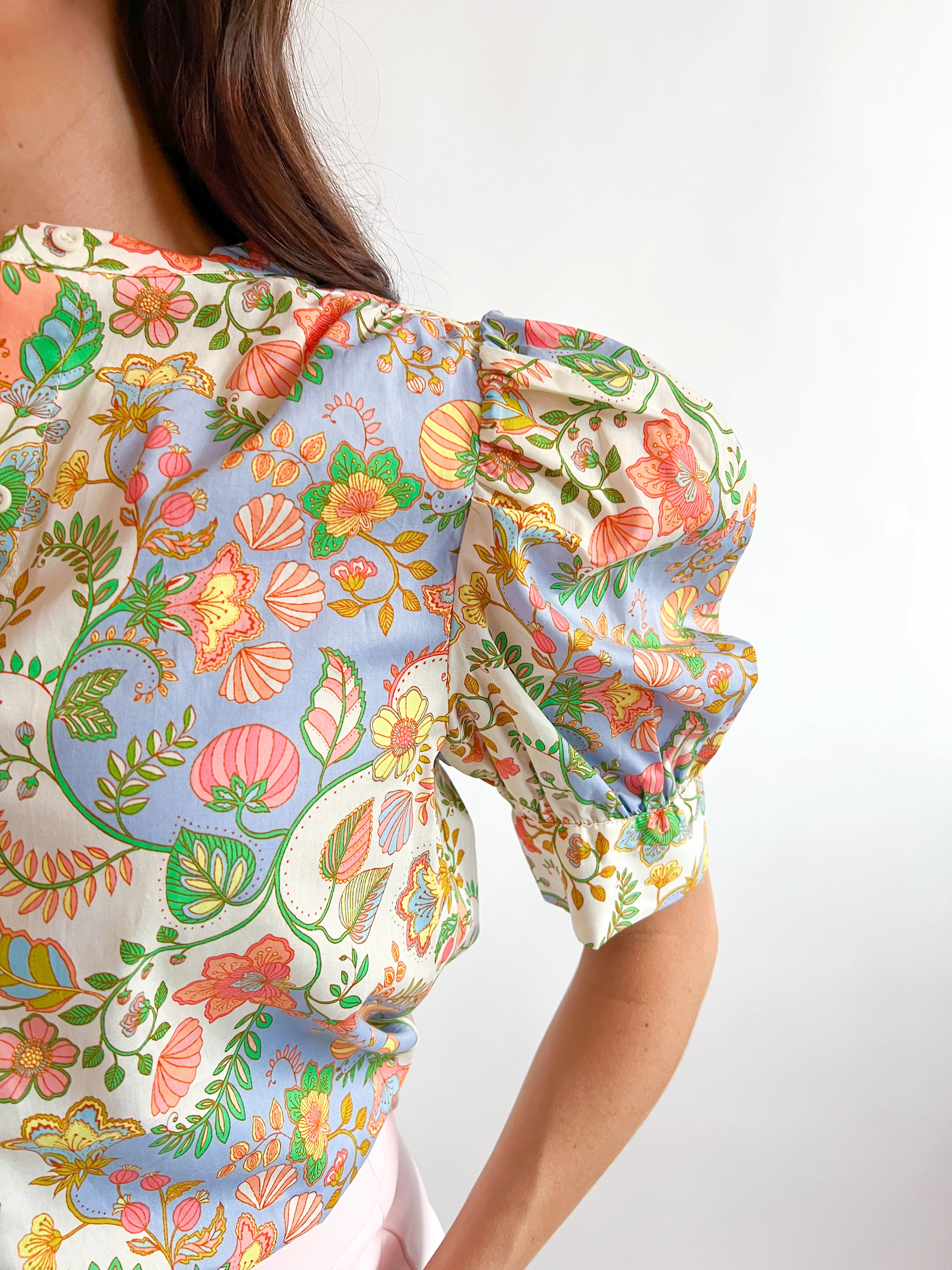 Zamara Floral Klina Drape Sleeve Top - Image 3
